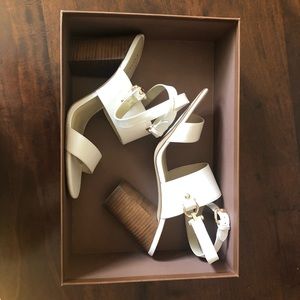 NEW IN BOX!!! COACH White Heel!
